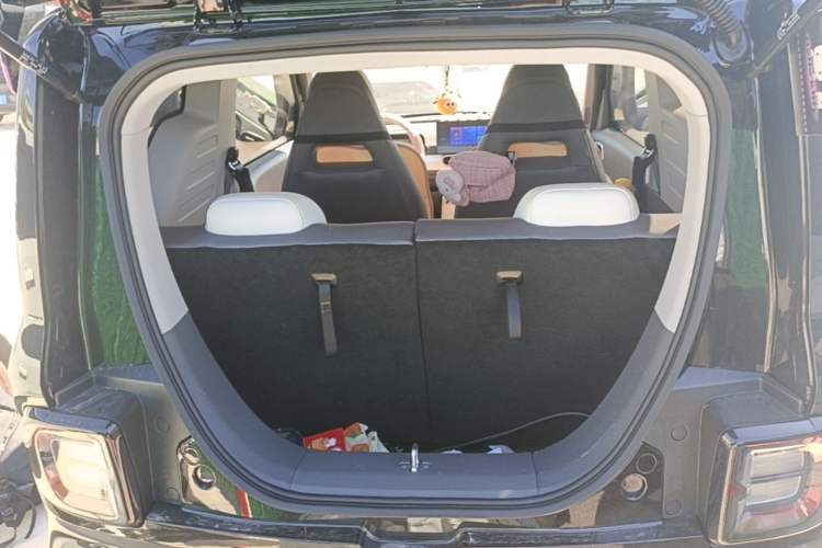 Used Geely Galaxy Panda 2025 210km Panda Kart Trunk