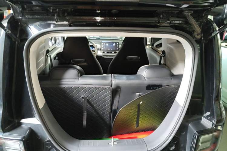 Used Geely Galaxy Panda 2025 210km Panda Kart Trunk