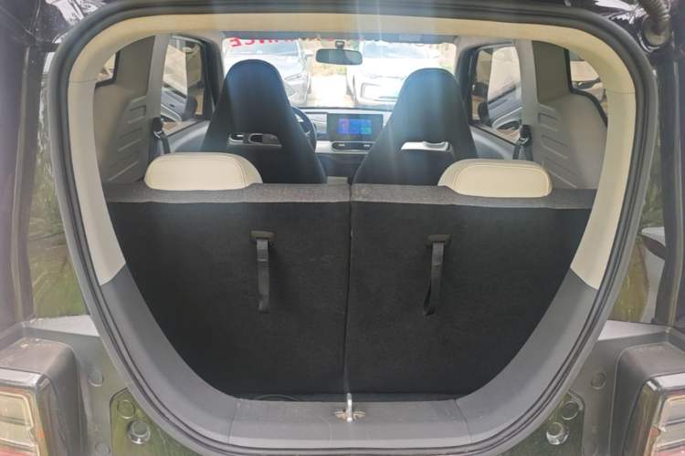 Used Geely Galaxy Panda 2025 210km Panda Kart Trunk
