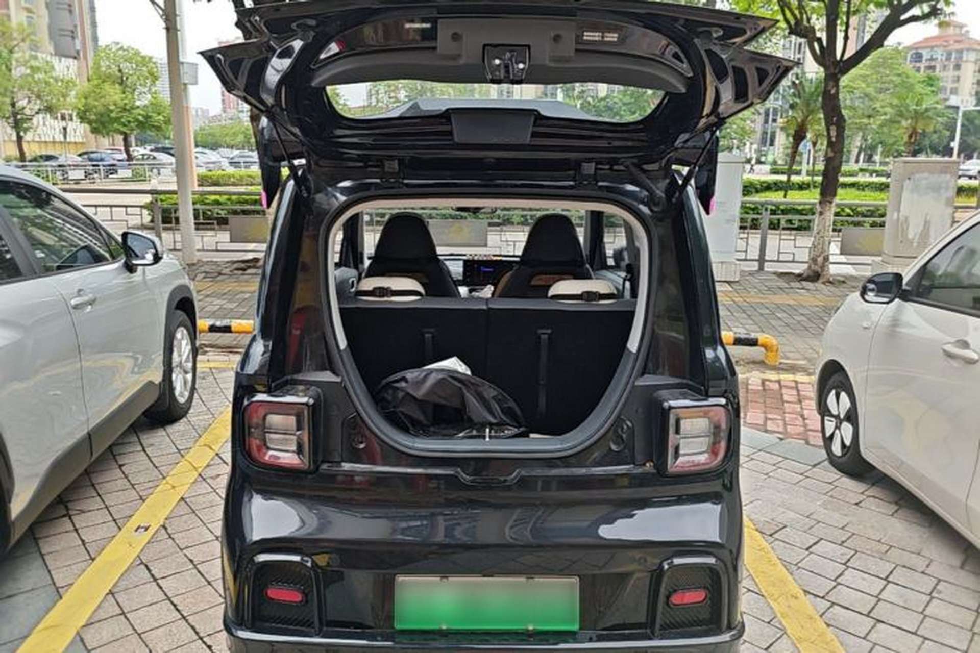 Used Geely Galaxy Panda 2025 210km Panda Kart Trunk