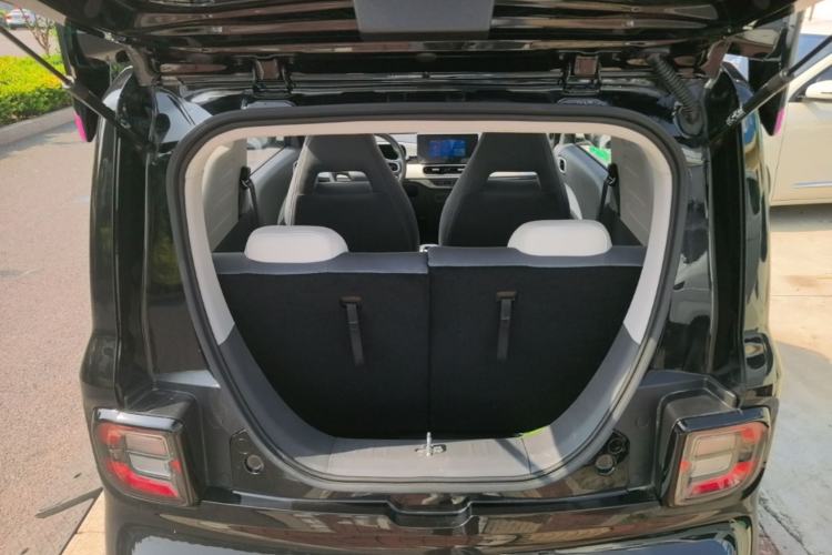 Used Geely Galaxy Panda 2025 210km Panda Kart Trunk