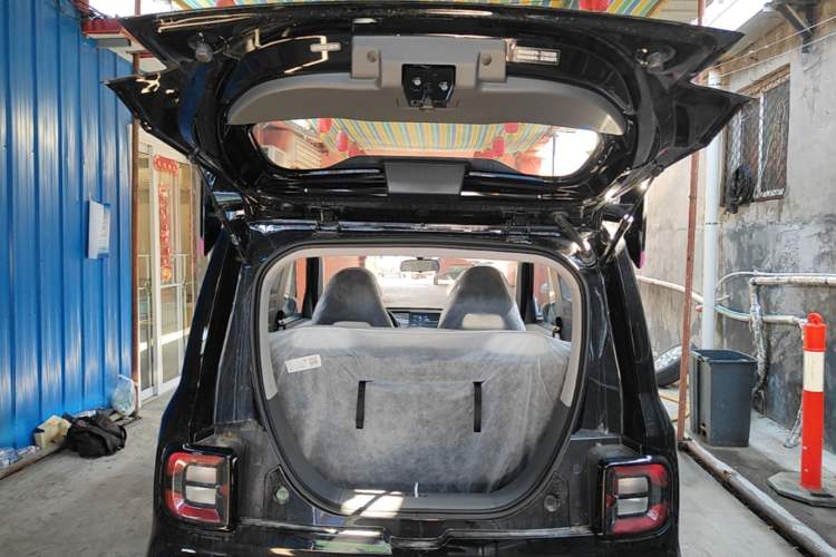 Used Geely Galaxy Panda 2025 210km Panda Kart Trunk