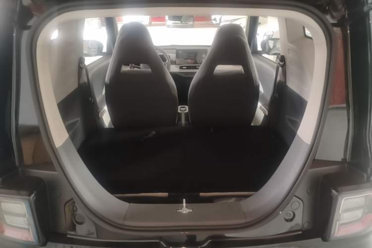 Used Geely Galaxy Panda 2025 210km Panda Kart Trunk