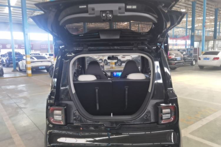 Used Geely Galaxy Panda 2025 210km Panda Kart Trunk