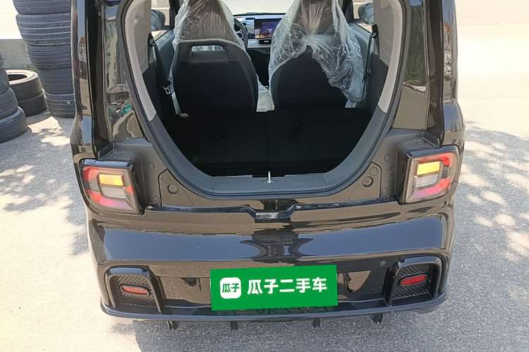 Used Geely Galaxy Panda 2025 210km Panda Kart Trunk