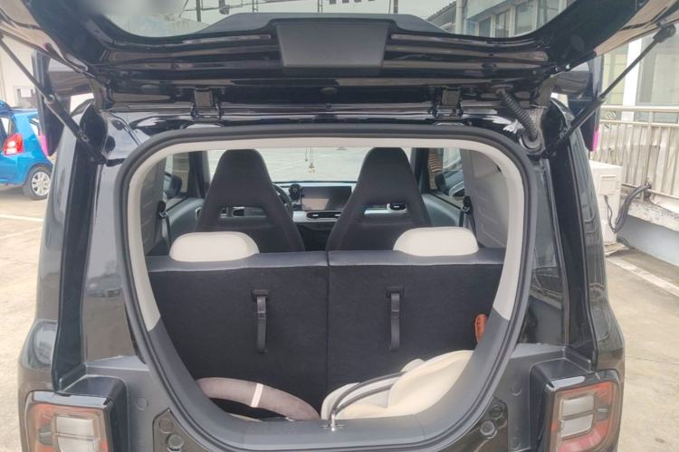 Used Geely Galaxy Panda 2025 210km Panda Kart Trunk