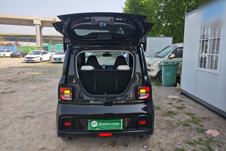 Used Geely Galaxy Panda 2025 210km Panda Kart Trunk