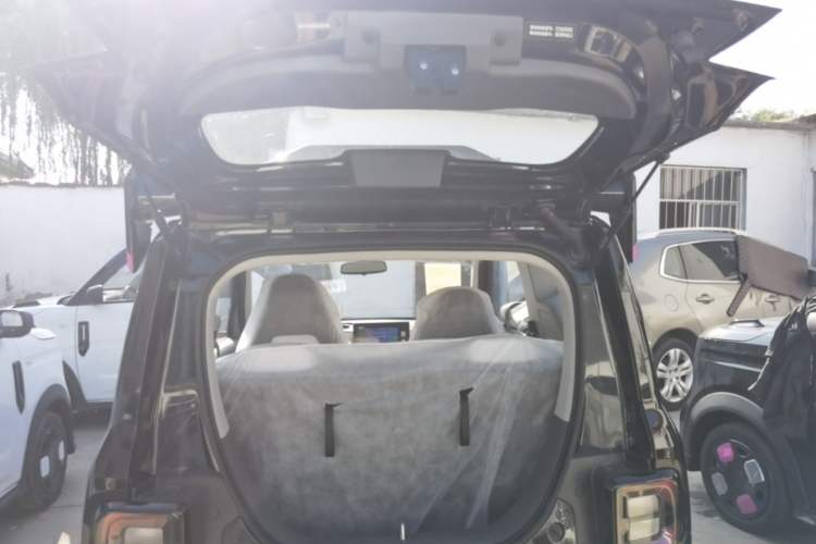 Used Geely Galaxy Panda 2025 210km Panda Kart Trunk