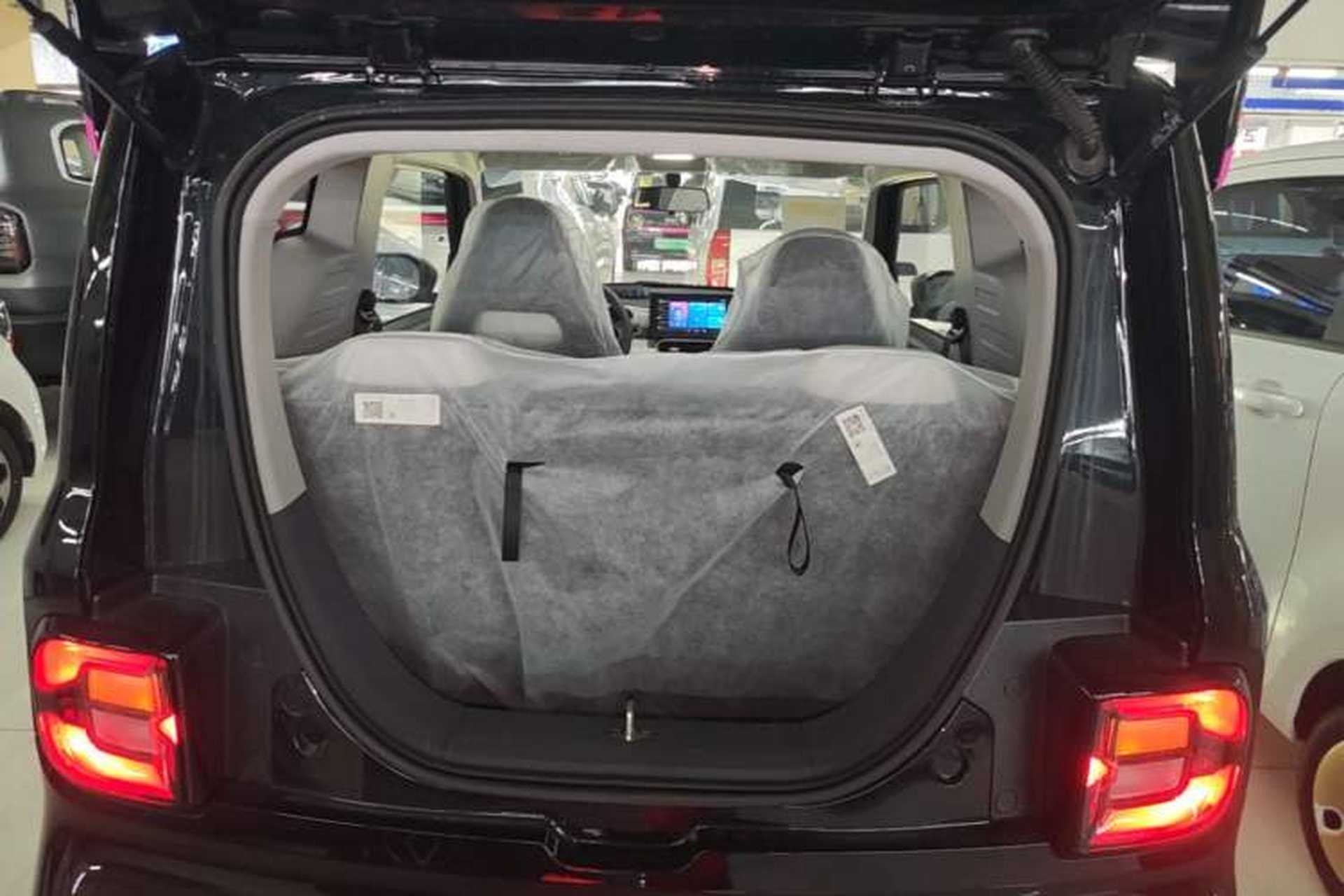 Used Geely Galaxy Panda 2025 210km Panda Kart Trunk