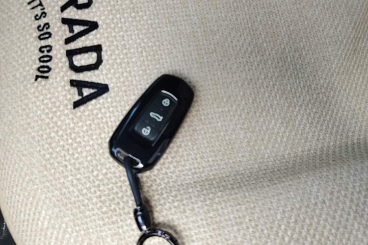 Used Geely Galaxy Panda 2025 210km Panda Kart Vehicle Key