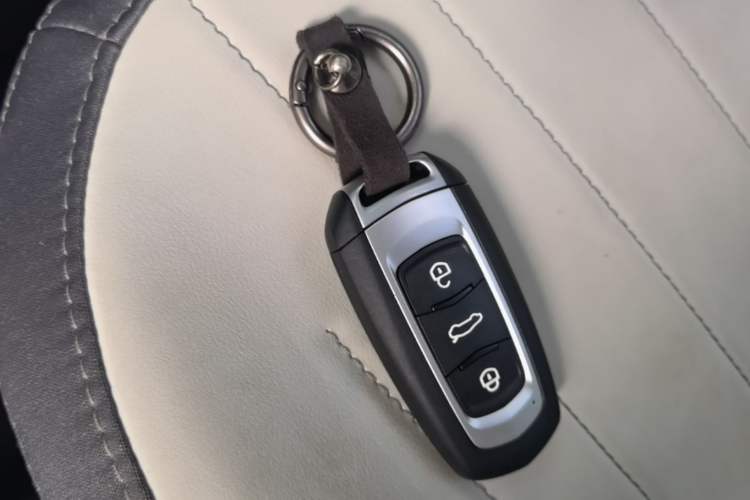 Used Geely Galaxy Panda 2025 210km Panda Kart Vehicle Key