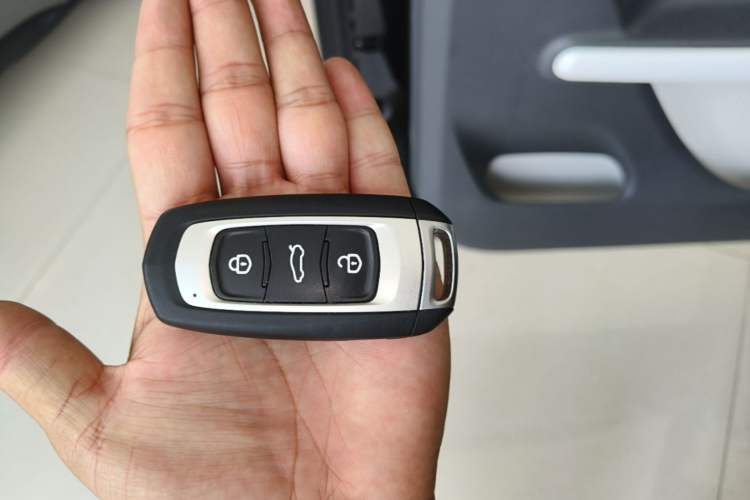 Used Geely Galaxy Panda 2025 210km Panda Kart Vehicle Key