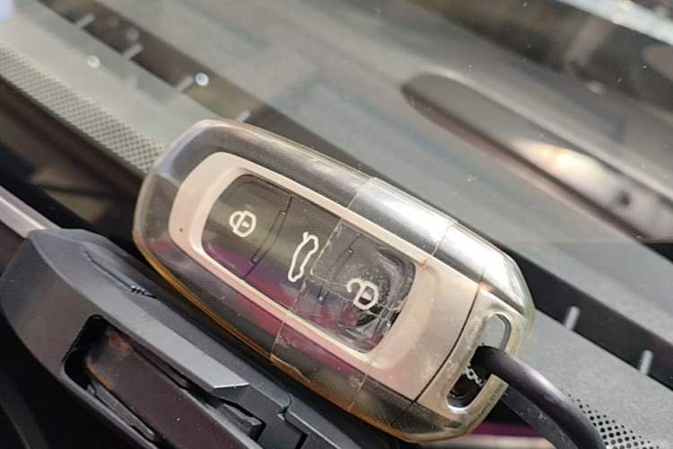 Used Geely Galaxy Panda 2025 210km Panda Kart Vehicle Key
