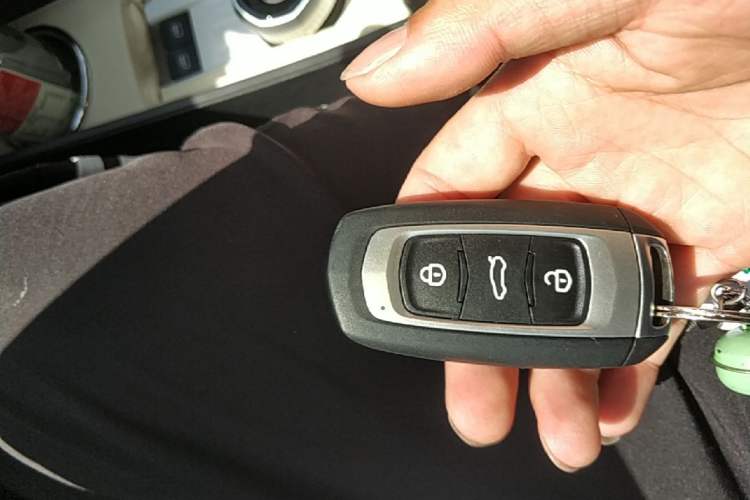 Used Geely Galaxy Panda 2025 210km Panda Kart Vehicle Key