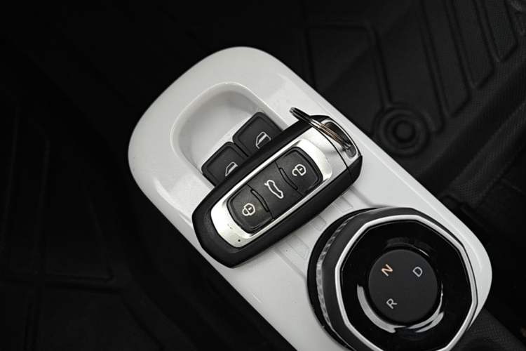 Used Geely Galaxy Panda 2025 210km Panda Kart Vehicle Key