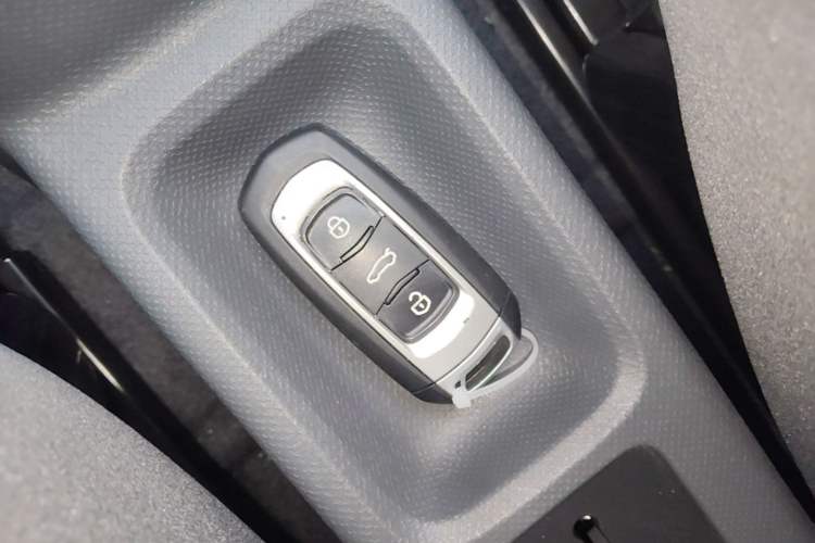 Used Geely Galaxy Panda 2025 210km Panda Kart Vehicle Key