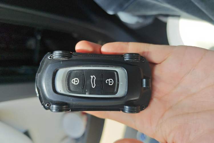 Used Geely Galaxy Panda 2025 210km Panda Kart Vehicle Key