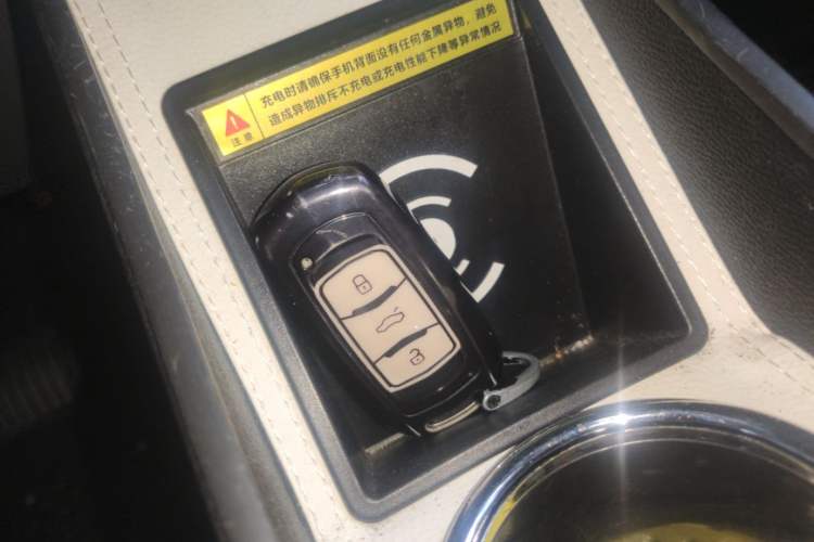 Used Geely Galaxy Panda 2025 210km Panda Kart Vehicle Key