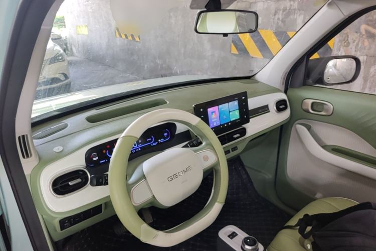 Used Geely Galaxy Panda 2025 210 km – Yuanqi Bear Center Console