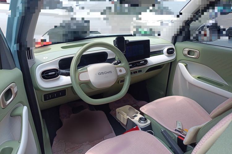 Used Geely Galaxy Panda 2025 210 km – Yuanqi Bear Center Console