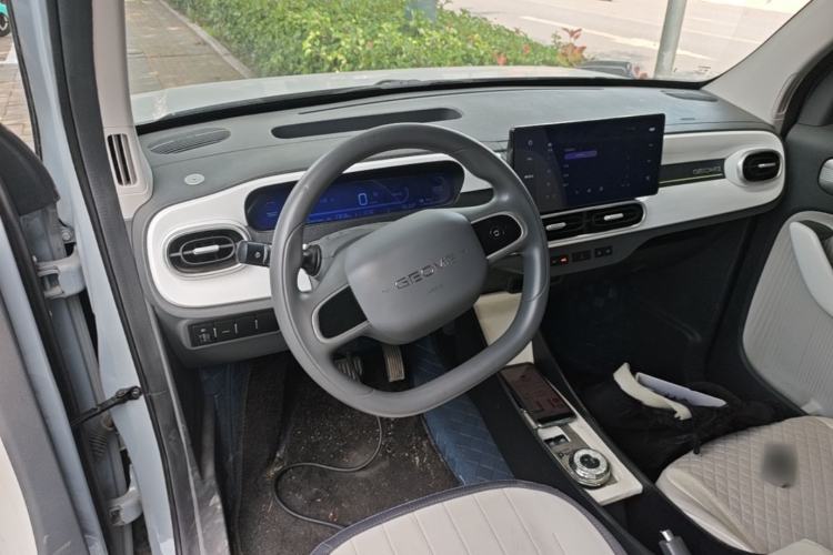 Used Geely Galaxy Panda 2025 210km Panda Kart Center Console