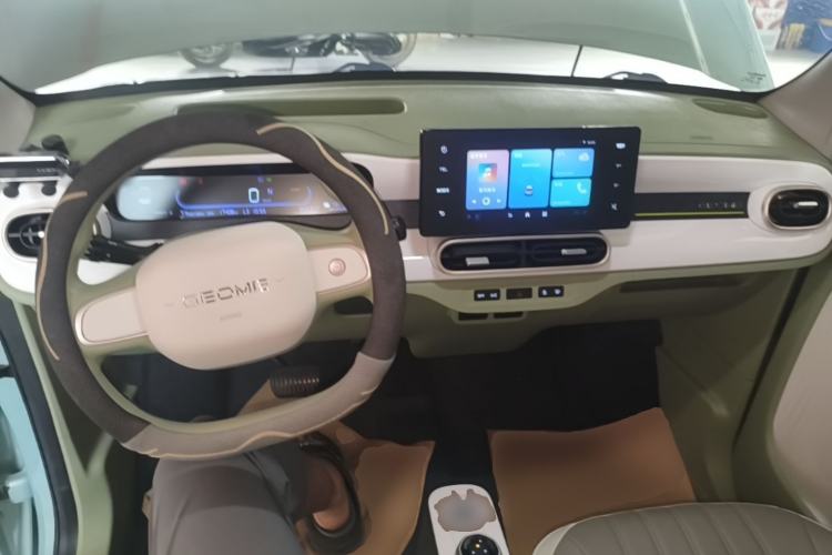 Used Geely Galaxy Panda 2025 210 km – Yuanqi Bear Center Console