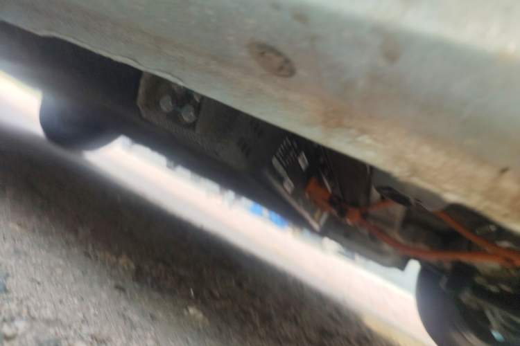 Used Geely Galaxy Panda 2025 210 km – Yuanqi Bear Chassis Front Right