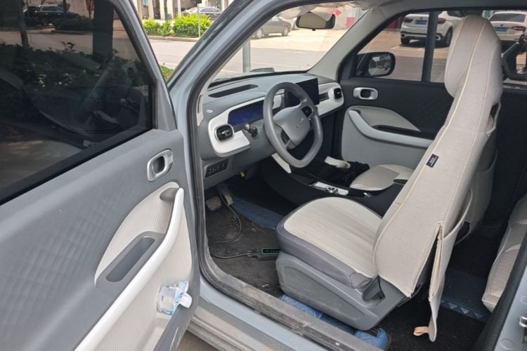 Used Geely Galaxy Panda 2025 210km Panda Kart Driver Seat