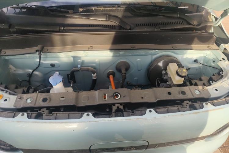 Used Geely Galaxy Panda 2025 210 km – Yuanqi Bear Engine Bay
