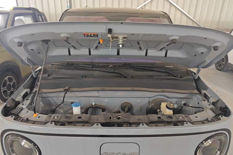 Used Geely Galaxy Panda 2025 210km Panda Kart Engine Bay