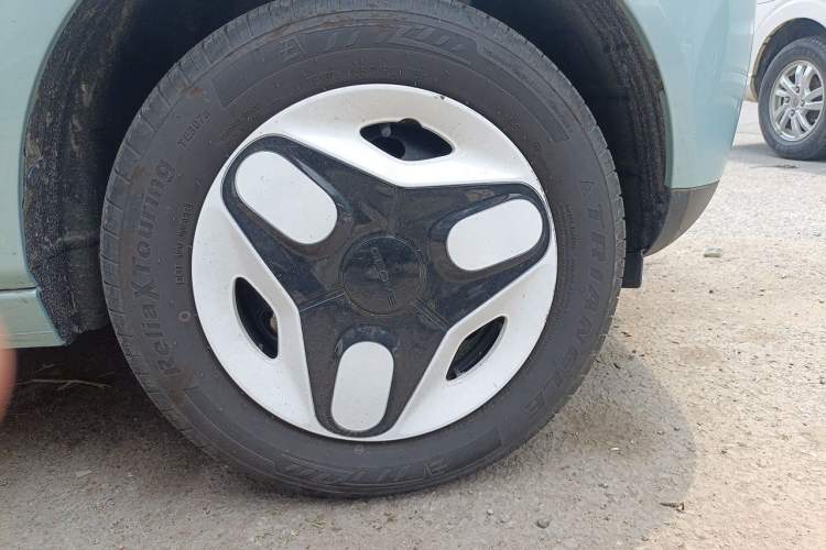Used Geely Galaxy Panda 2025 210 km – Yuanqi Bear Exterior 1