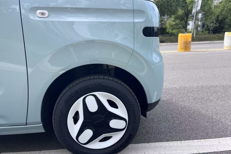 Used Geely Galaxy Panda 2025 210 km – Yuanqi Bear Exterior 10