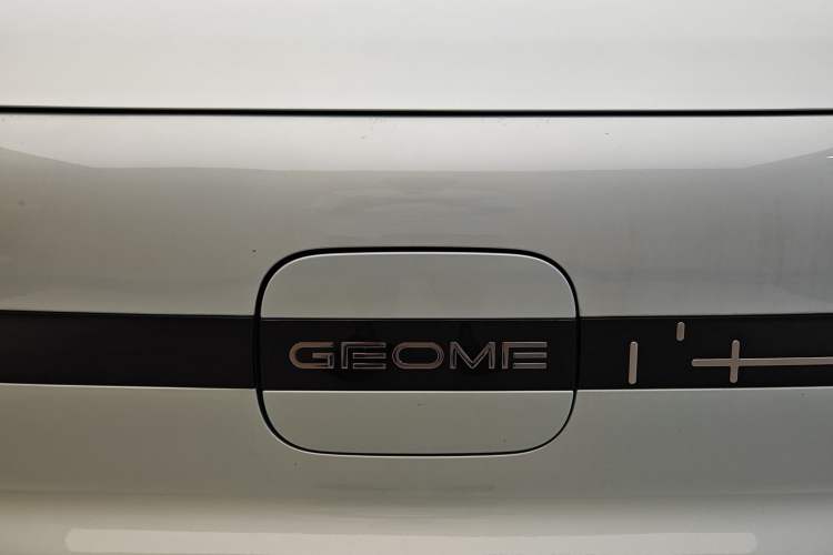 Used Geely Galaxy Panda 2025 210 km – Yuanqi Bear Exterior 11