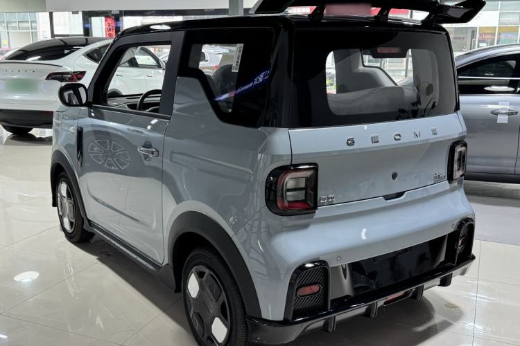 Used Geely Galaxy Panda 2025 210km Panda Kart Exterior 2