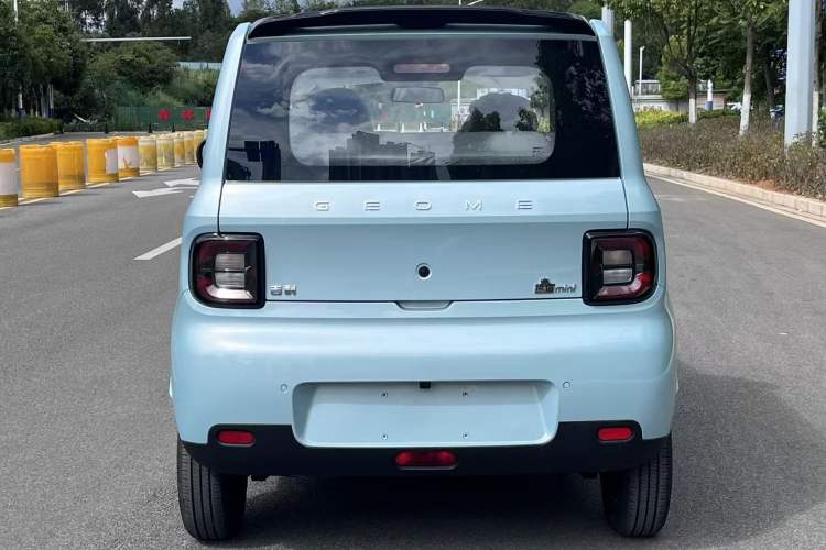 Used Geely Galaxy Panda 2025 210 km – Yuanqi Bear Exterior 2