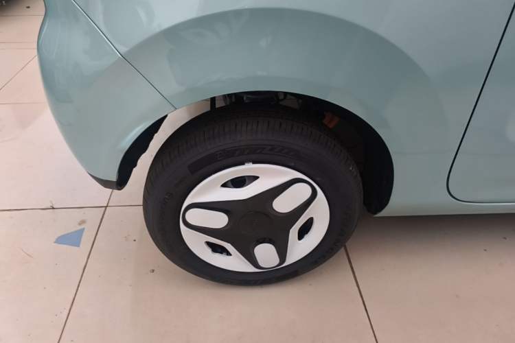 Used Geely Galaxy Panda 2025 210 km – Yuanqi Bear Exterior 5