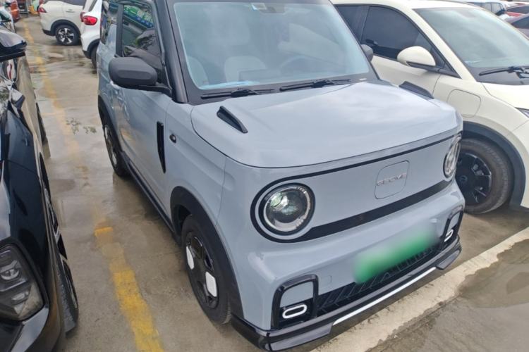 Used Geely Galaxy Panda 2025 210km Panda Kart Front Right 45 Deg