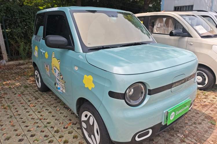 Used Geely Galaxy Panda 2025 210 km – Yuanqi Bear Front Right 45 Deg