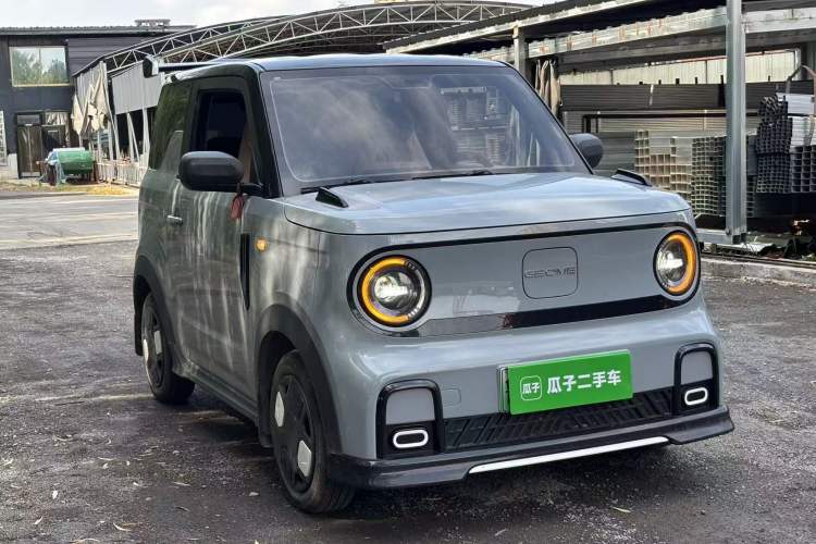 Used Geely Galaxy Panda 2025 210km Panda Kart Front Right 45 Deg