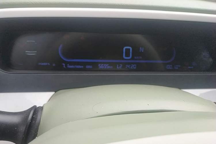 Used Geely Galaxy Panda 2025 210 km – Yuanqi Bear Instrument Cluster