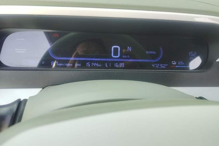 Used Geely Galaxy Panda 2025 210 km – Yuanqi Bear Instrument Cluster