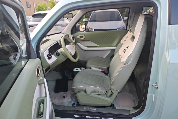 Used Geely Galaxy Panda 2025 210 km – Yuanqi Bear Left Front Seat