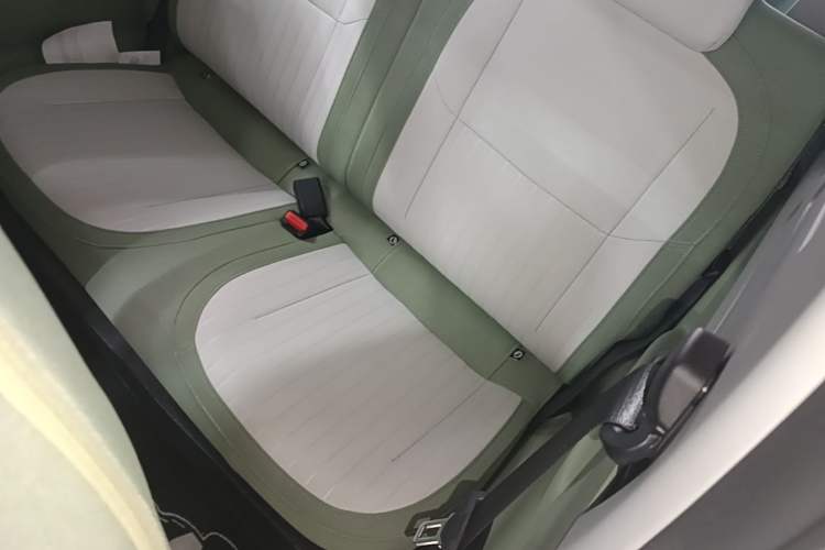 Used Geely Galaxy Panda 2025 210 km – Yuanqi Bear Left Rear Seat