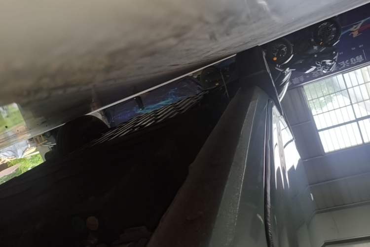 Used Geely Galaxy Panda 2025 210 km – Yuanqi Bear Left Side Sill