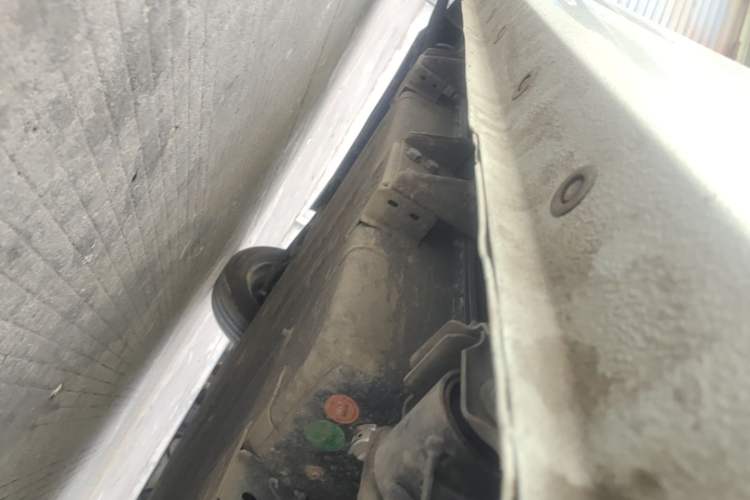 Used Geely Galaxy Panda 2025 210 km – Yuanqi Bear Left Side Sill