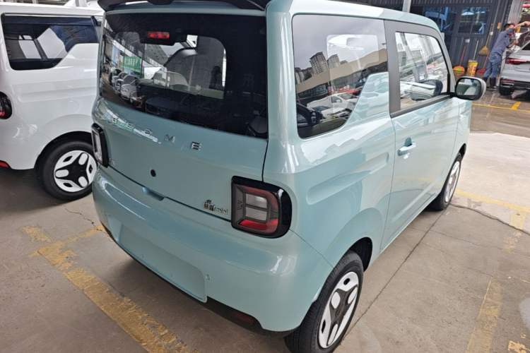 Used Geely Galaxy Panda 2025 210 km – Yuanqi Bear Rear Right 45 Deg