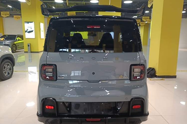 Used Geely Galaxy Panda 2025 210km Panda Rider Rear