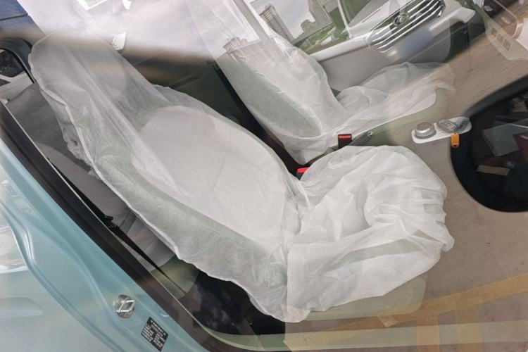 Used Geely Galaxy Panda 2025 210 km – Yuanqi Bear Right Front Seat