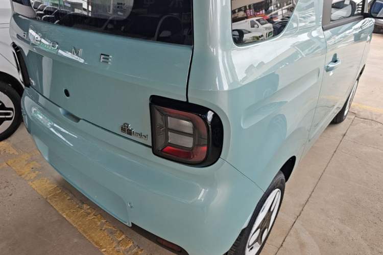 Used Geely Galaxy Panda 2025 210 km – Yuanqi Bear Right Rear Taillight