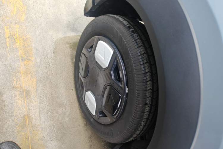 Used Geely Galaxy Panda 2025 210km Panda Kart Right Rear Wheel Hub